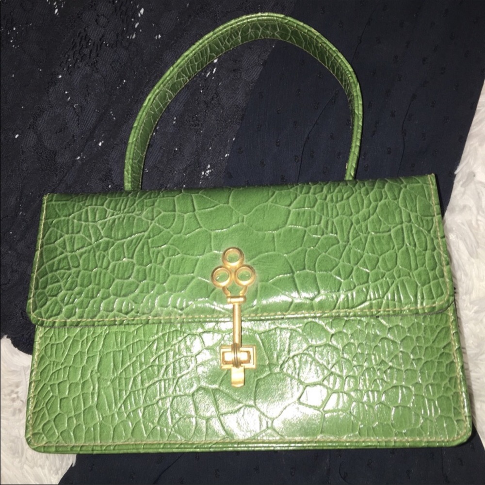 Vintage - Green Key Purse